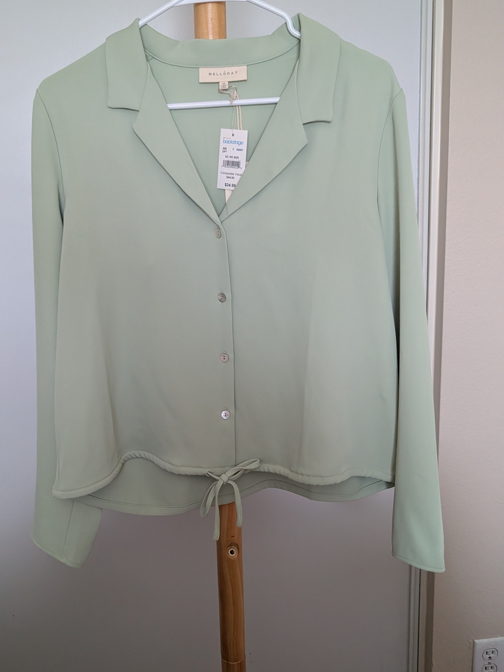 MELLODAY Light Sage Green Button-Front Tie-Hem Shirt